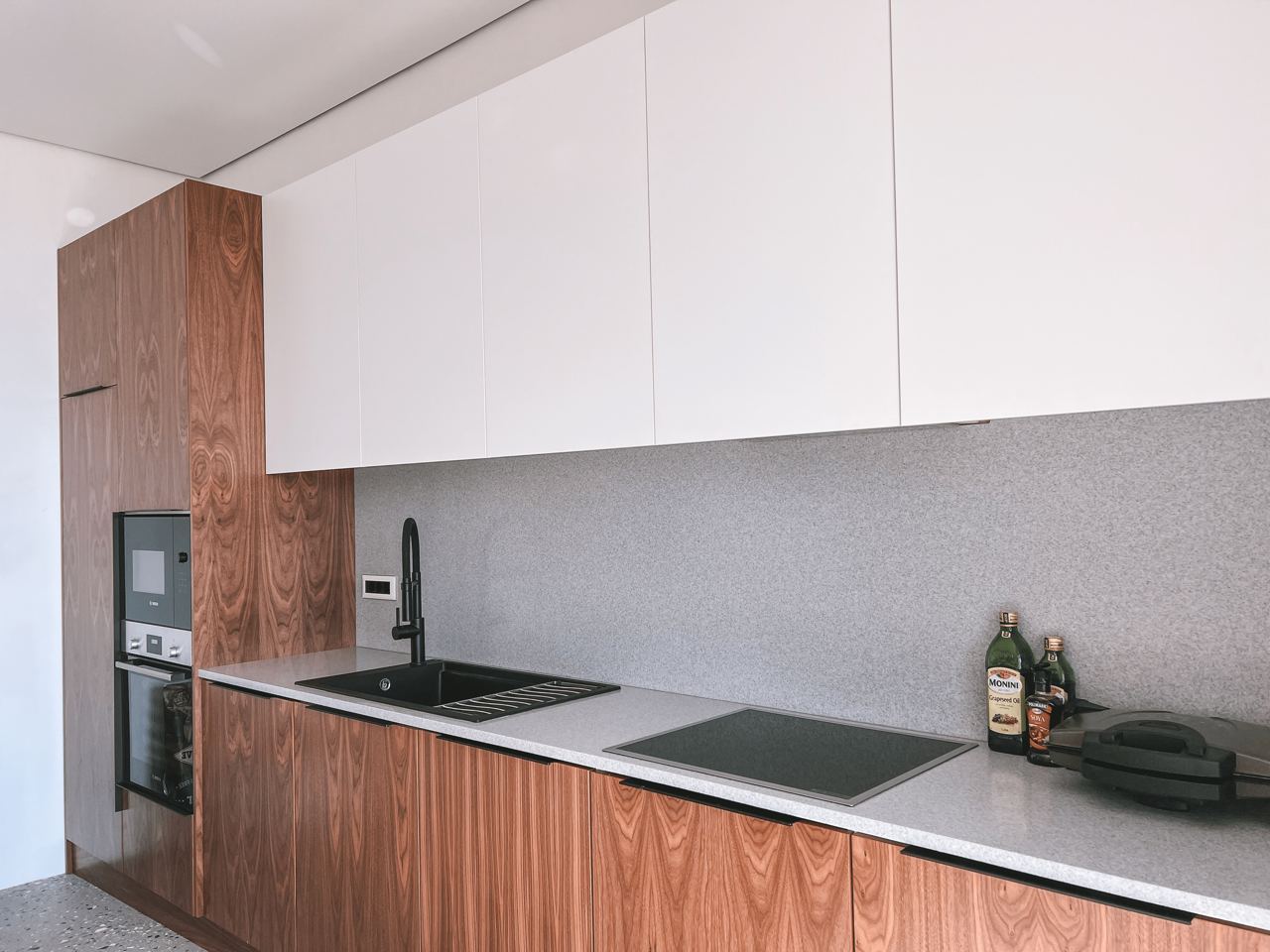 Modern Villas with Panoramic Sea Views in Green Hill image