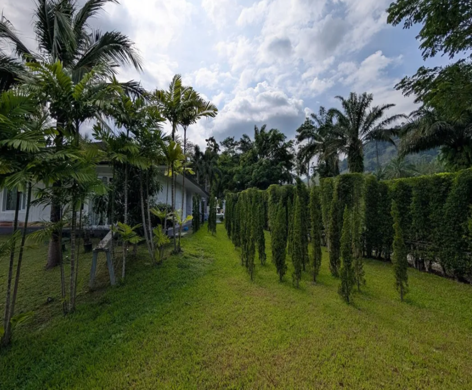 Unique Lake View 4-Bedroom Villa for Sale | Loch Palm Golf Club, Kathu, Phuket image