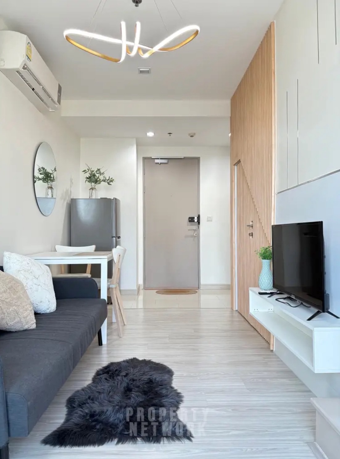 For Rent Duplex at Ideo Mobi Sukhumvit 81 image