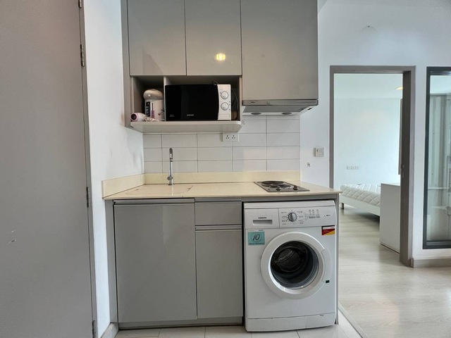 For Rent IDEO Mobi Sukhumvit 81 image