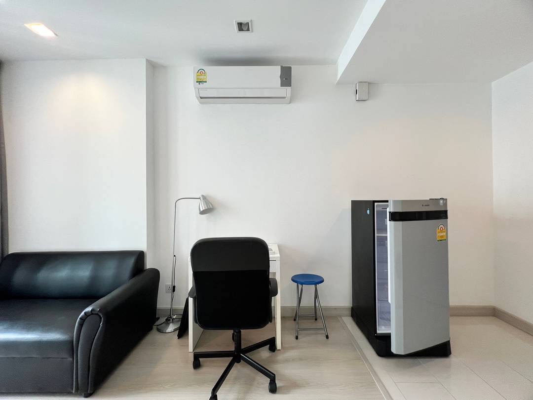 For Rent IDEO Mobi Sukhumvit 81 image