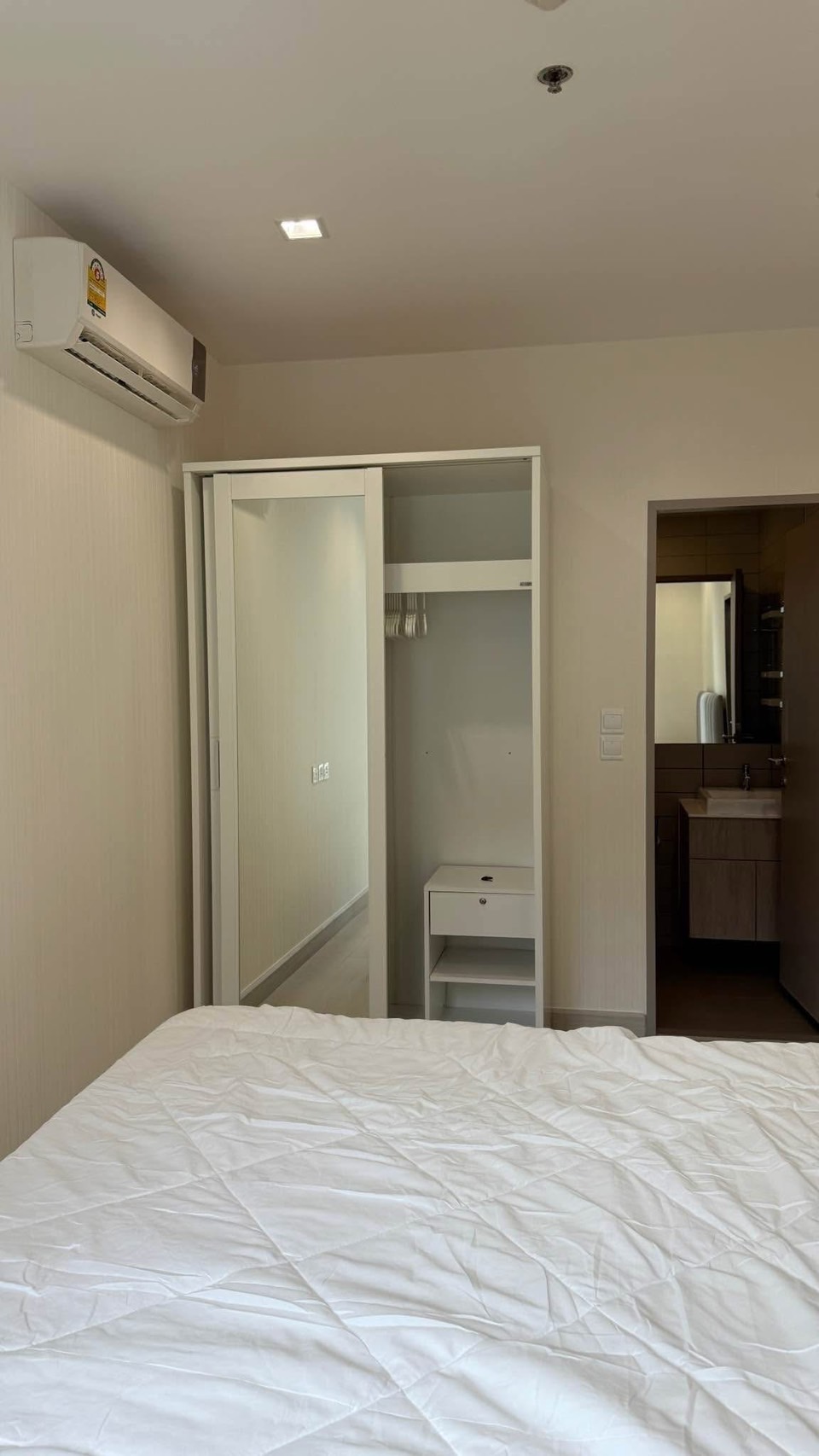 For Rent Ideo Mobi Sukhumvit 81  image