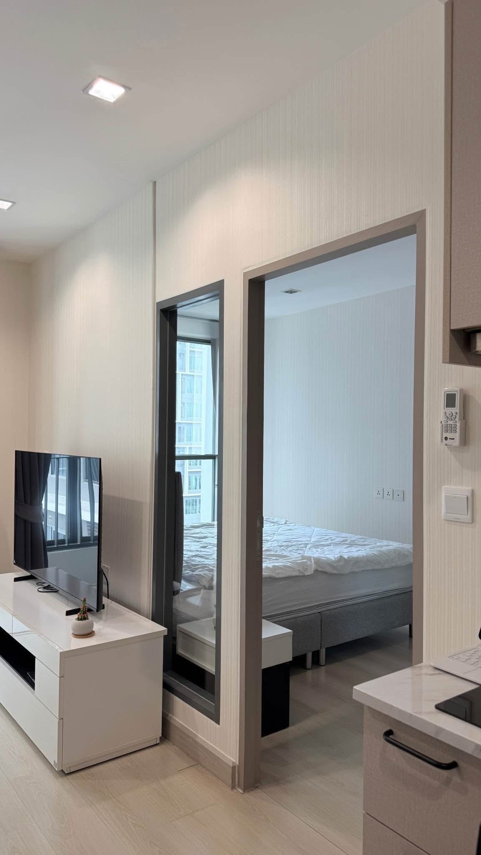 For Rent Ideo Mobi Sukhumvit 81  image