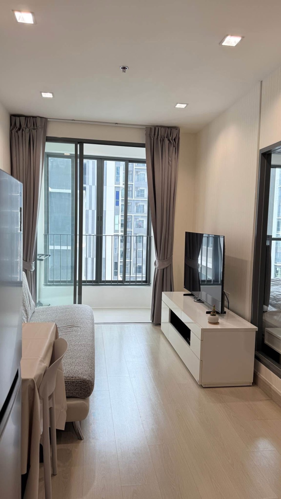 For Rent Ideo Mobi Sukhumvit 81  image