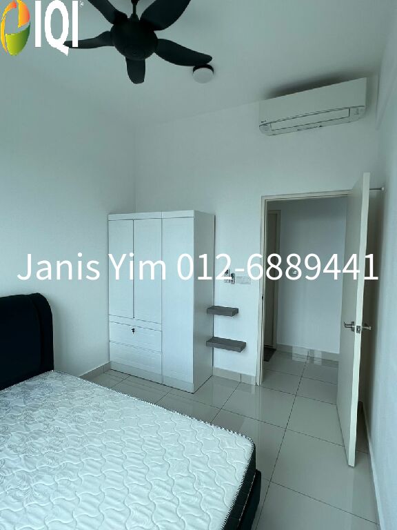 Greenfield Residence image