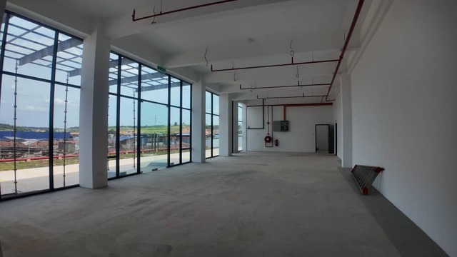 Senai Idaman Freehold Factory For Sale  image