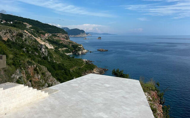 Modern 4-Bedroom Villa with Panoramic Open Sea View photo