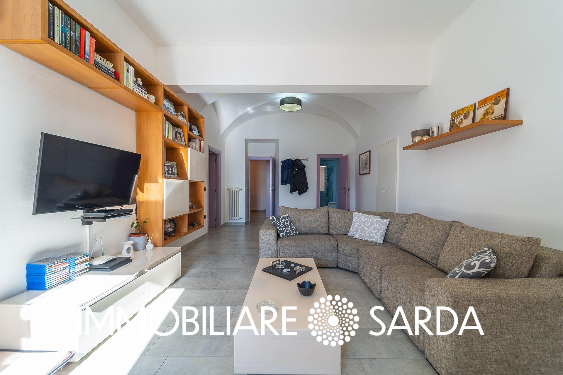 MAI-01-26 | Charming Apartment in Historic Building, La Maddalena image