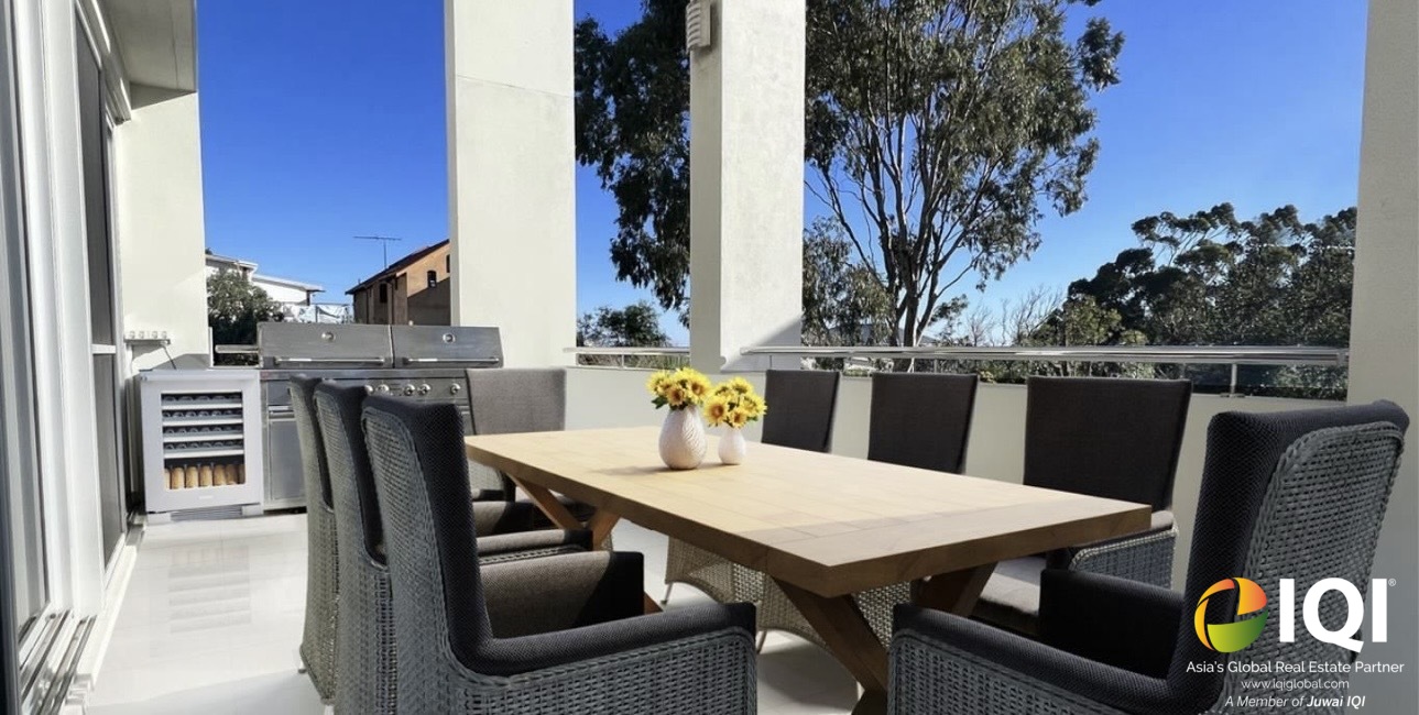 Statement Architecture | 528sqm of Coastal Living image