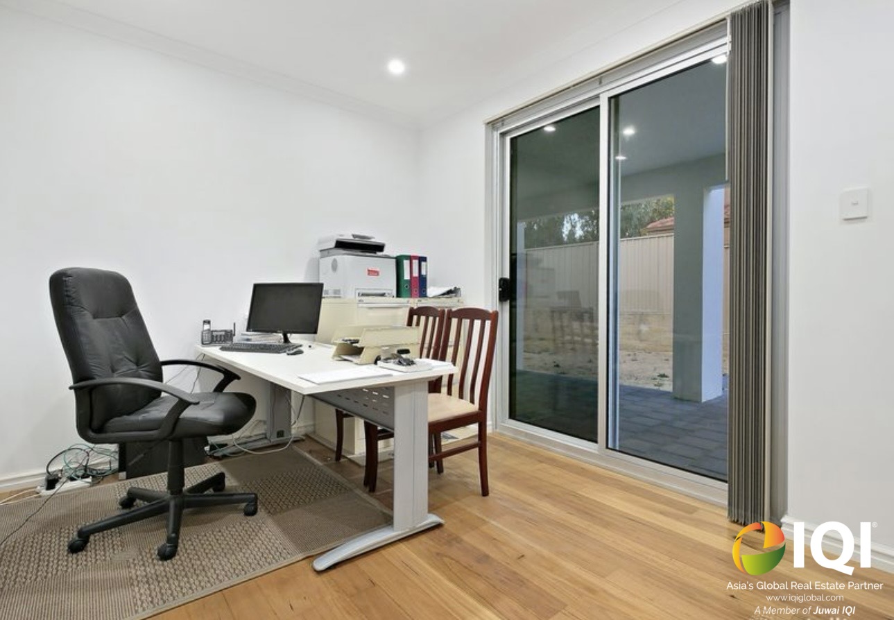 Statement Architecture | 528sqm of Coastal Living image