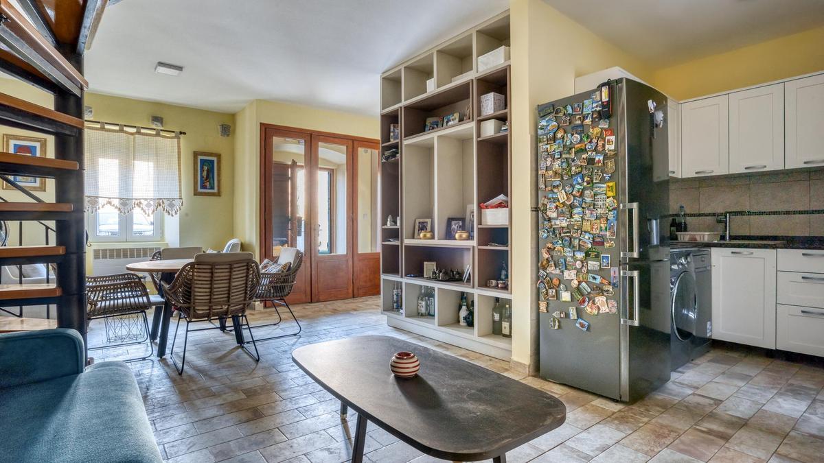 First-line stone villa for sale image