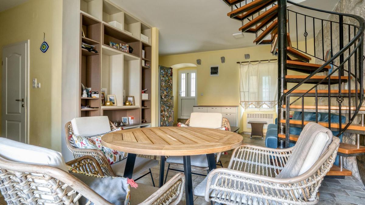 First-line stone villa for sale image