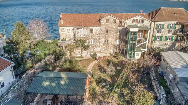 First-line stone villa for sale image