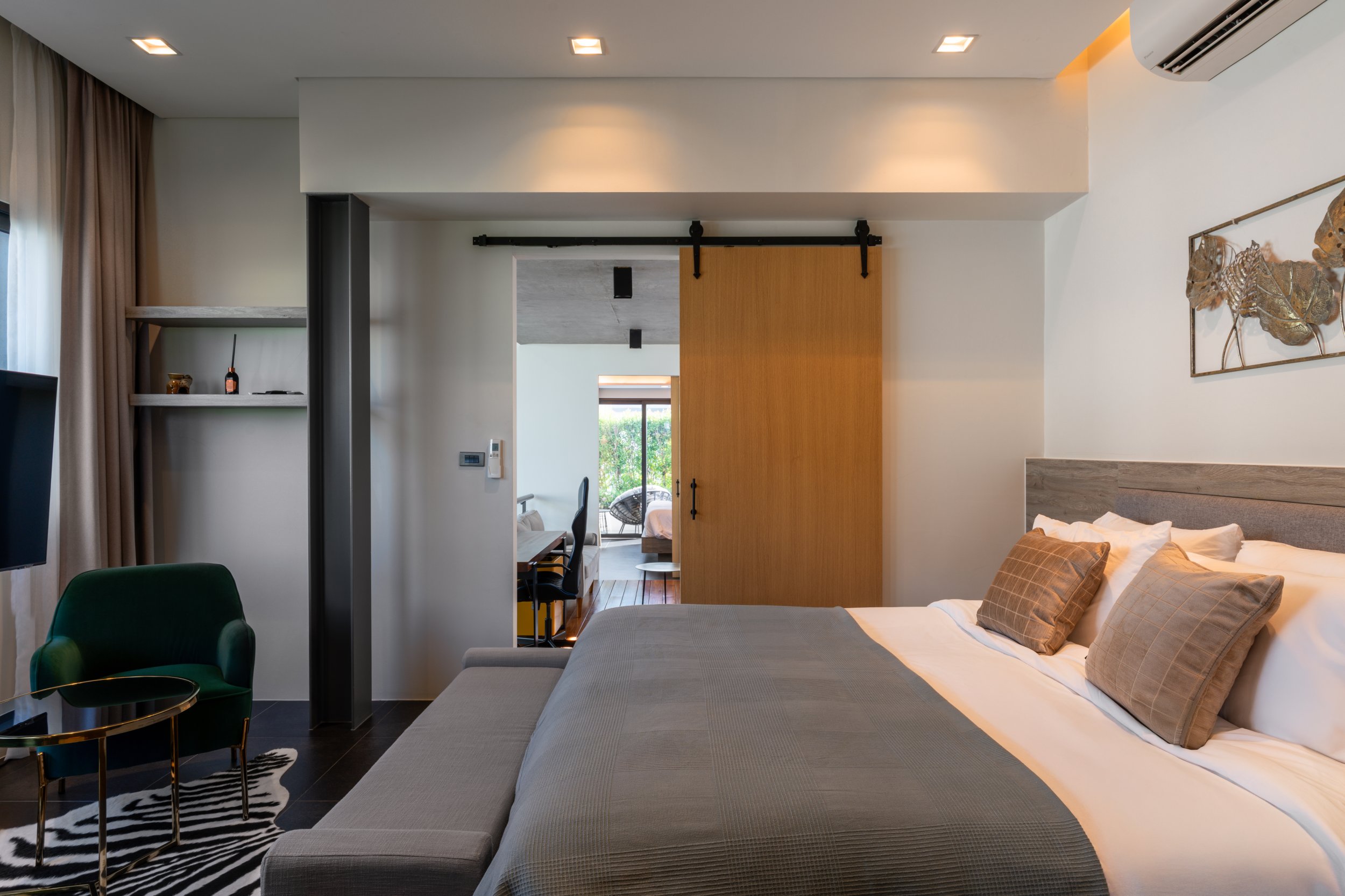 Motivated Seller | Prime Bangtao Pool Villa Deal image