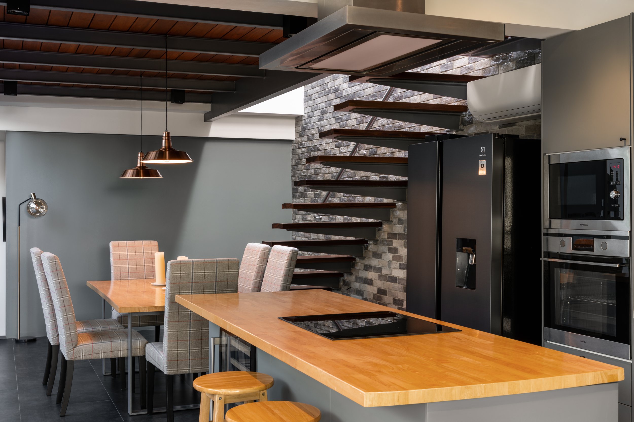 Motivated Seller | Prime Bangtao Pool Villa Deal image