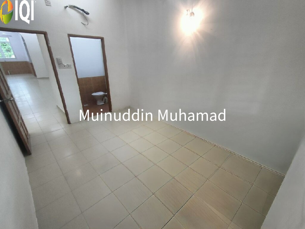 Taman Desa Bernam Baru Hutan Melintang Perak image