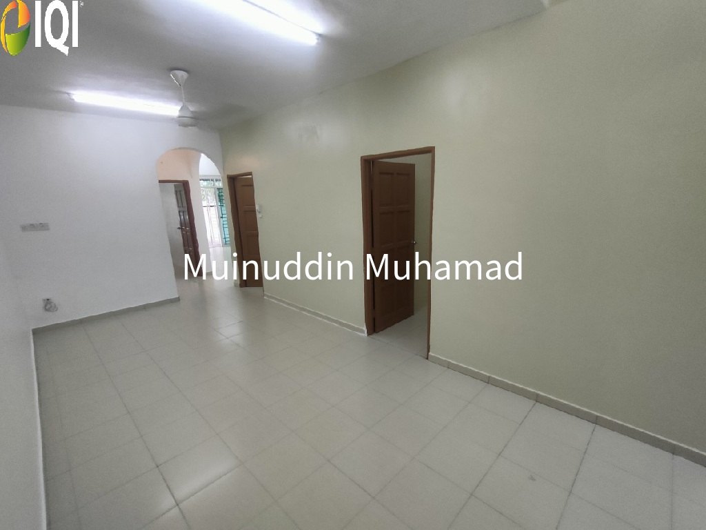 Taman Desa Bernam Baru Hutan Melintang Perak image