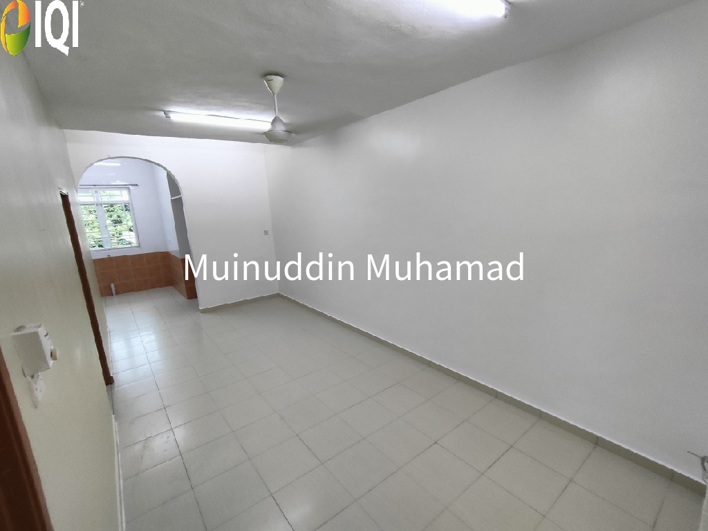 Taman Desa Bernam Baru Hutan Melintang Perak image