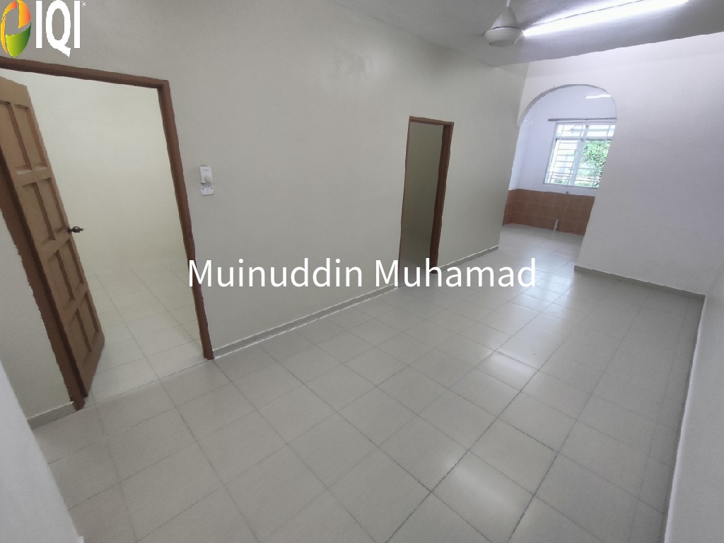 Taman Desa Bernam Baru Hutan Melintang Perak image