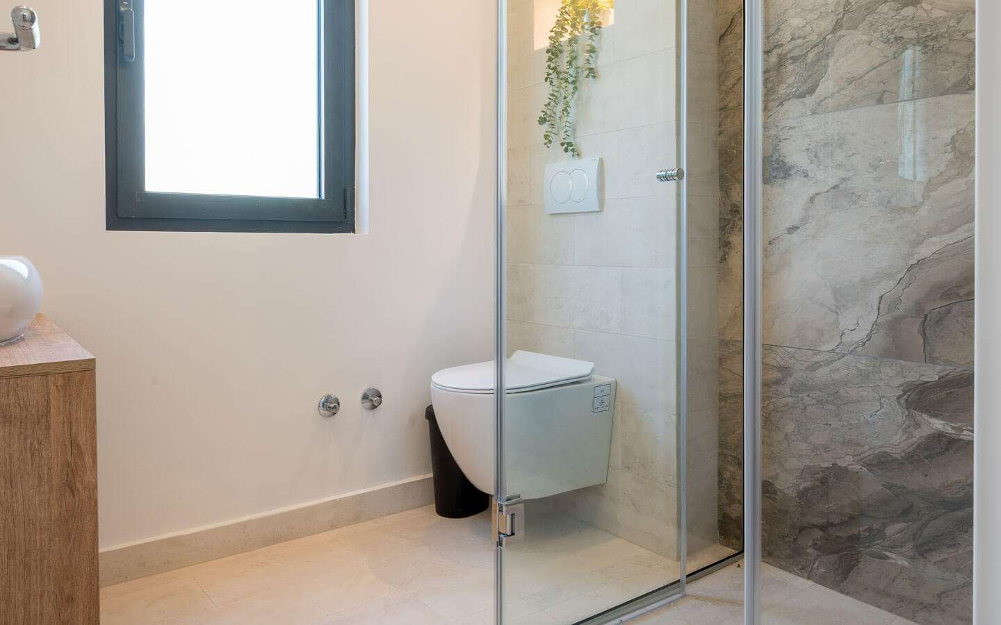 Modern Villa with Infinity Pool and Panoramic Sea View image