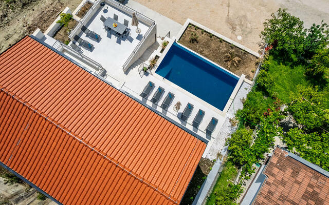 Modern Villa with Infinity Pool and Panoramic Sea View image