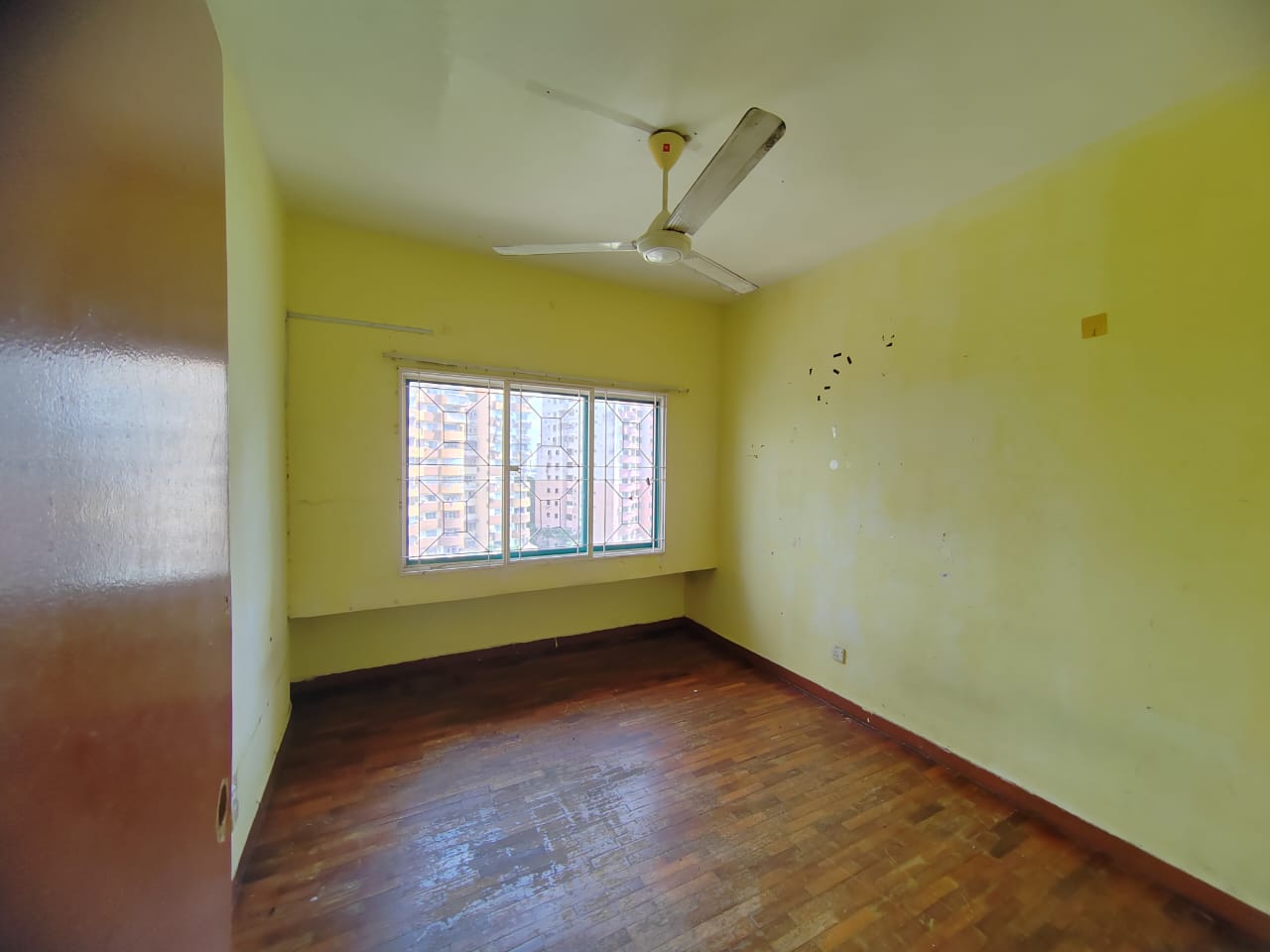 BBK Condominium image