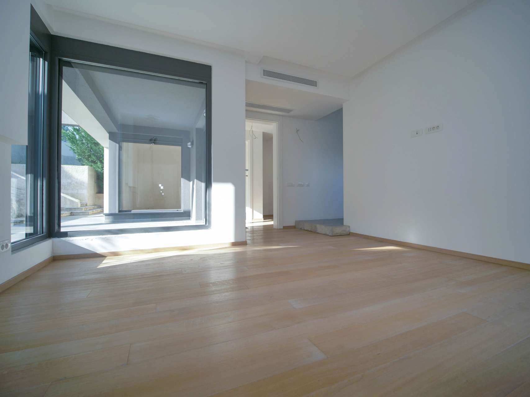 Modern villa with a spectacular view image