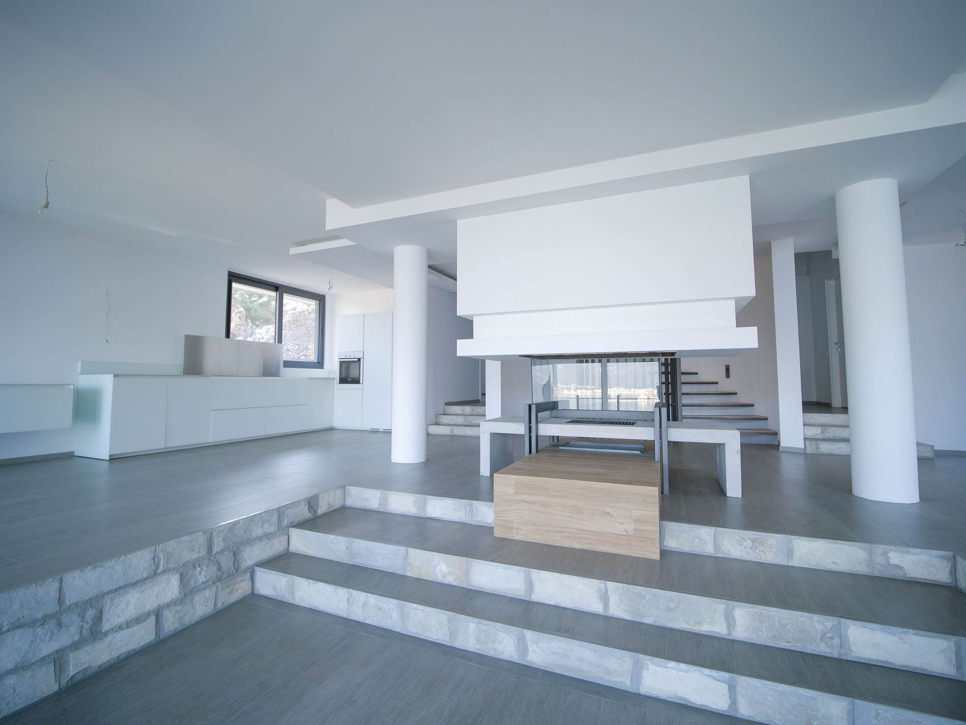 Modern villa with a spectacular view image