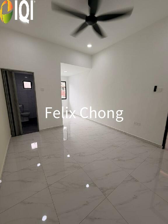 Taman Skudai Baru 1 Sty Terrace,Jalan Hang Lekiu,Skudai,Renovated,Bumi Lot image