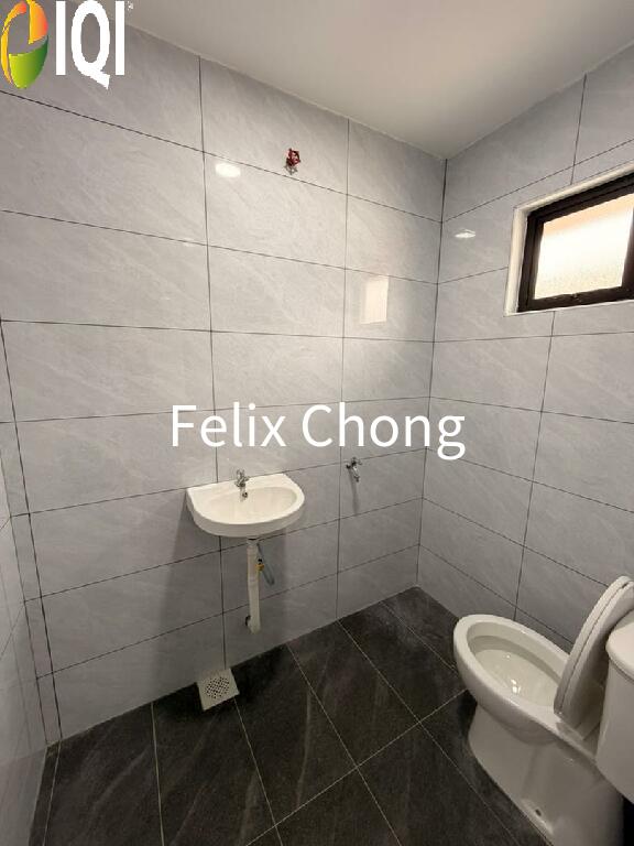 Taman Skudai Baru 1 Sty Terrace,Jalan Hang Lekiu,Skudai,Renovated,Bumi Lot image