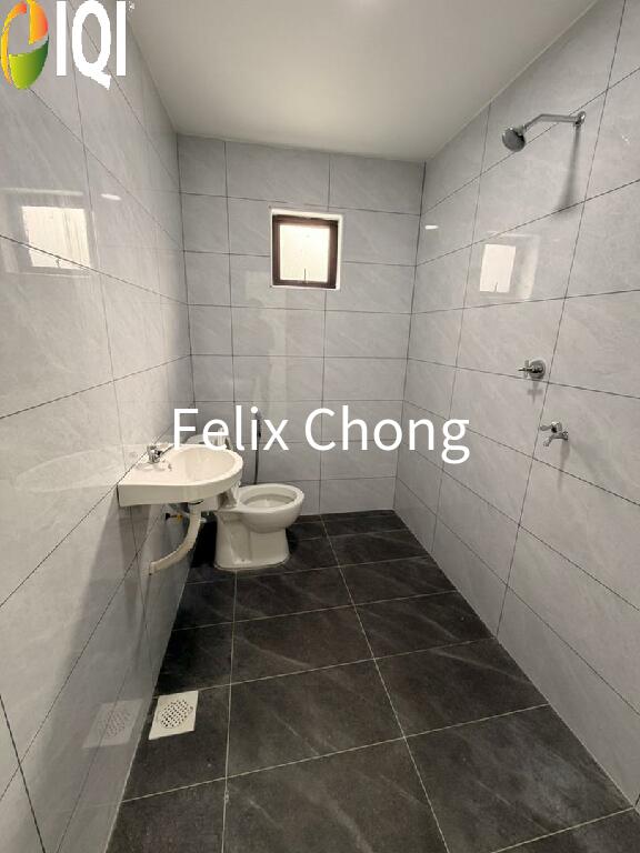 Taman Skudai Baru 1 Sty Terrace,Jalan Hang Lekiu,Skudai,Renovated,Bumi Lot image