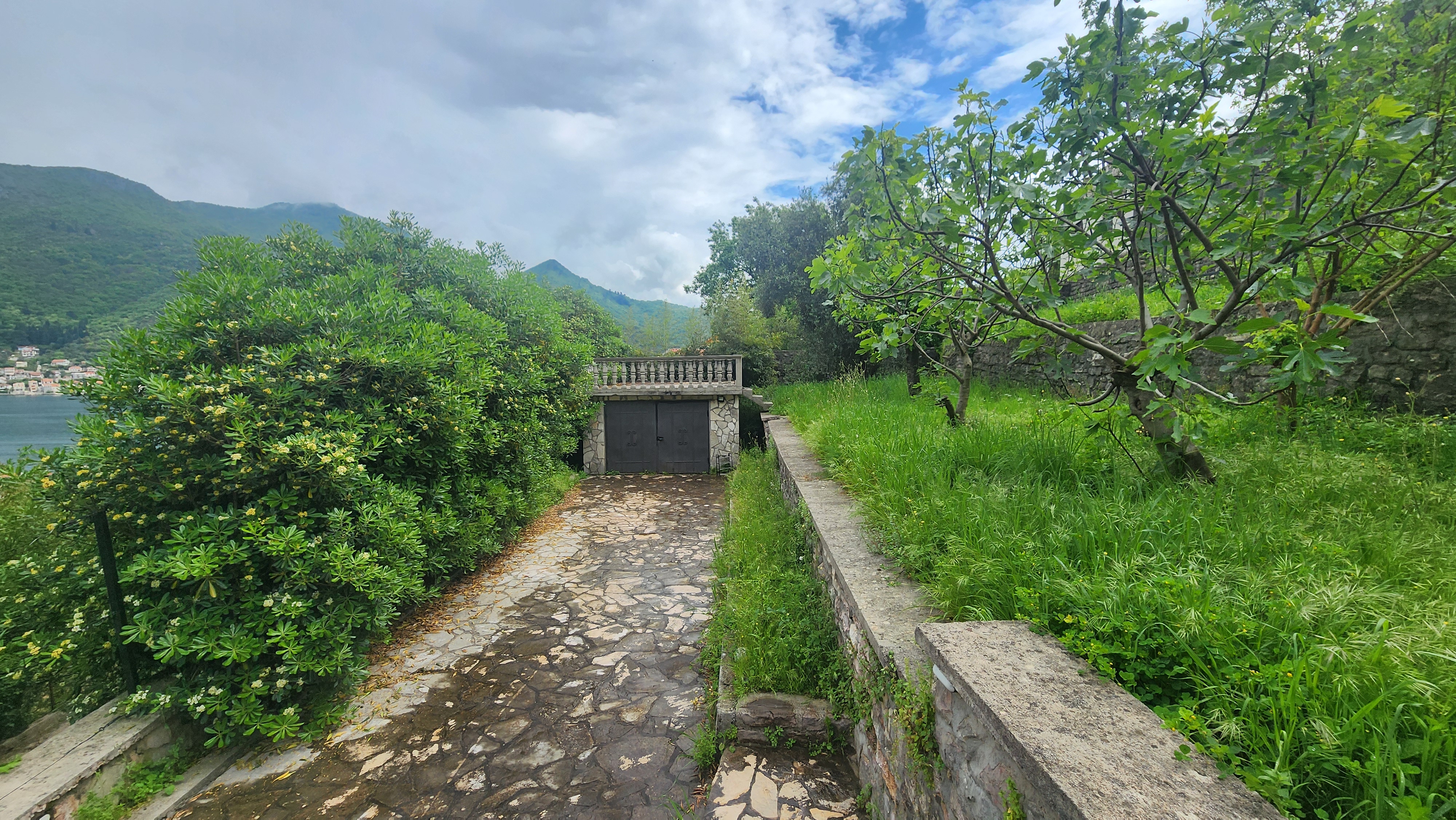 Charming Sea-View House for Sale image