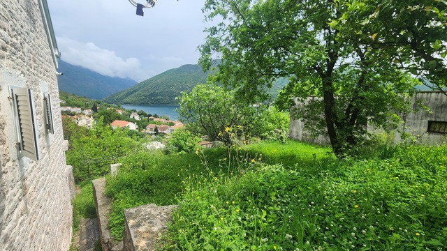 Charming Sea-View House for Sale image