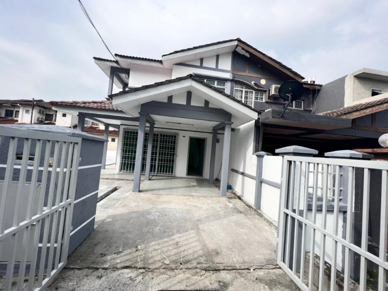 Double Storey Corner Lot @ Bandar Damai Perdana, Cheras