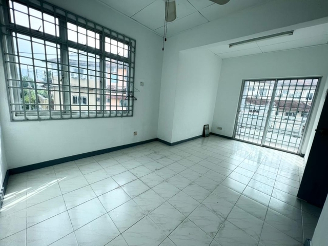 Double Storey Corner Lot @ Bandar Damai Perdana, Cheras image