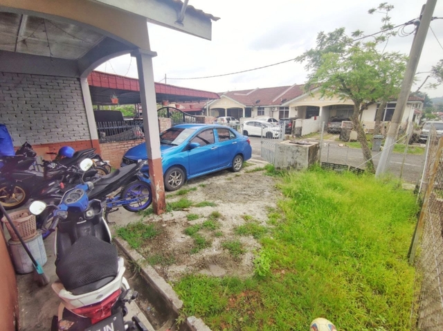 Double Storey Endlot @ Bandar Baru Nilai image