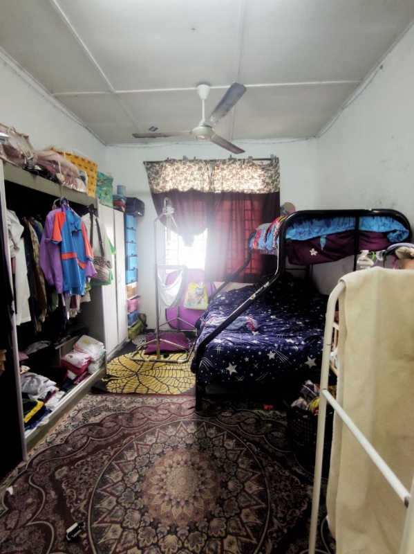 Double Storey Endlot @ Bandar Baru Nilai image