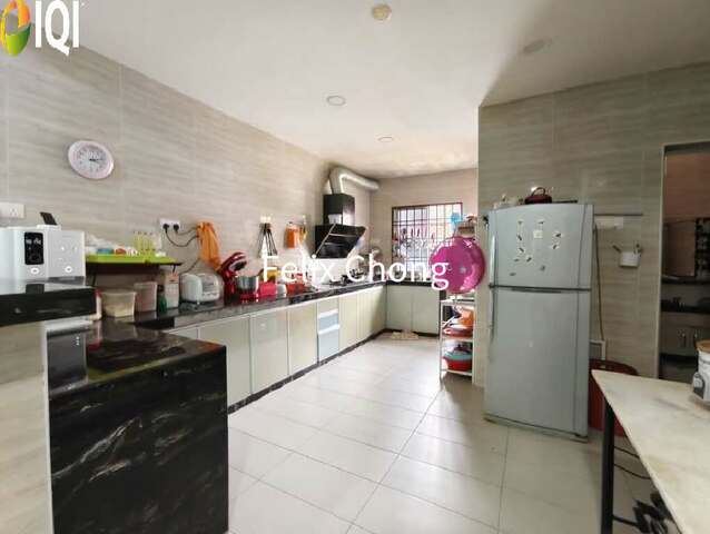 bandar putra kulai image