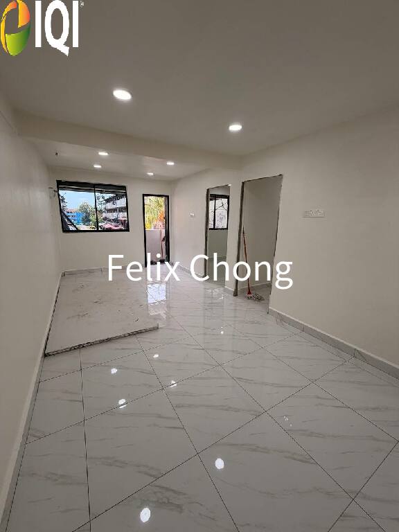 ungku tun aminah image