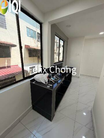 ungku tun aminah image