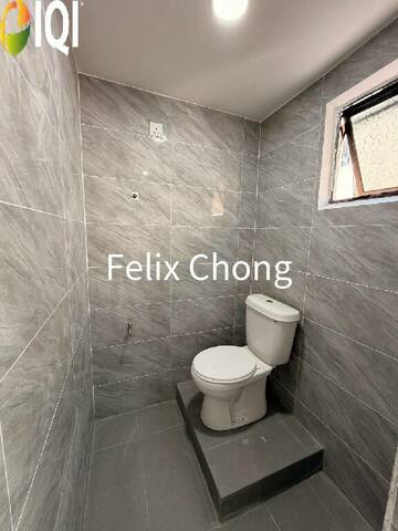 ungku tun aminah image