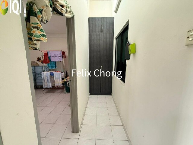 taman johor single storey terrace photo