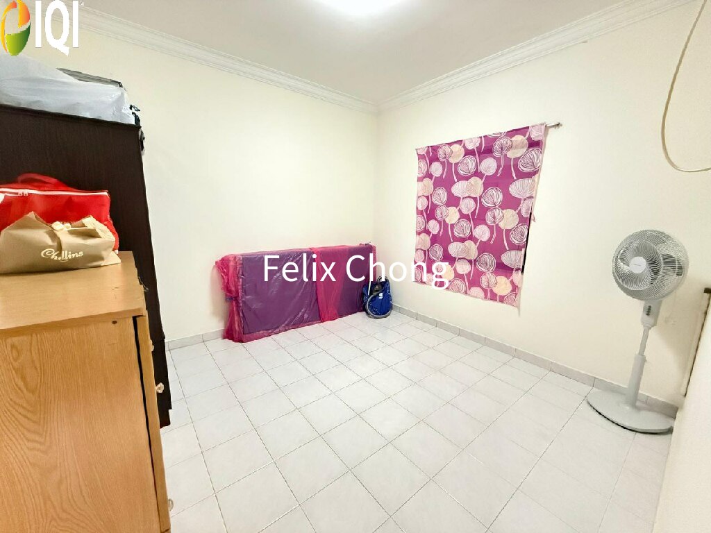 taman johor single storey terrace image