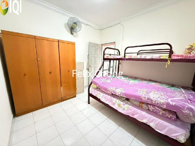 taman johor single storey terrace image