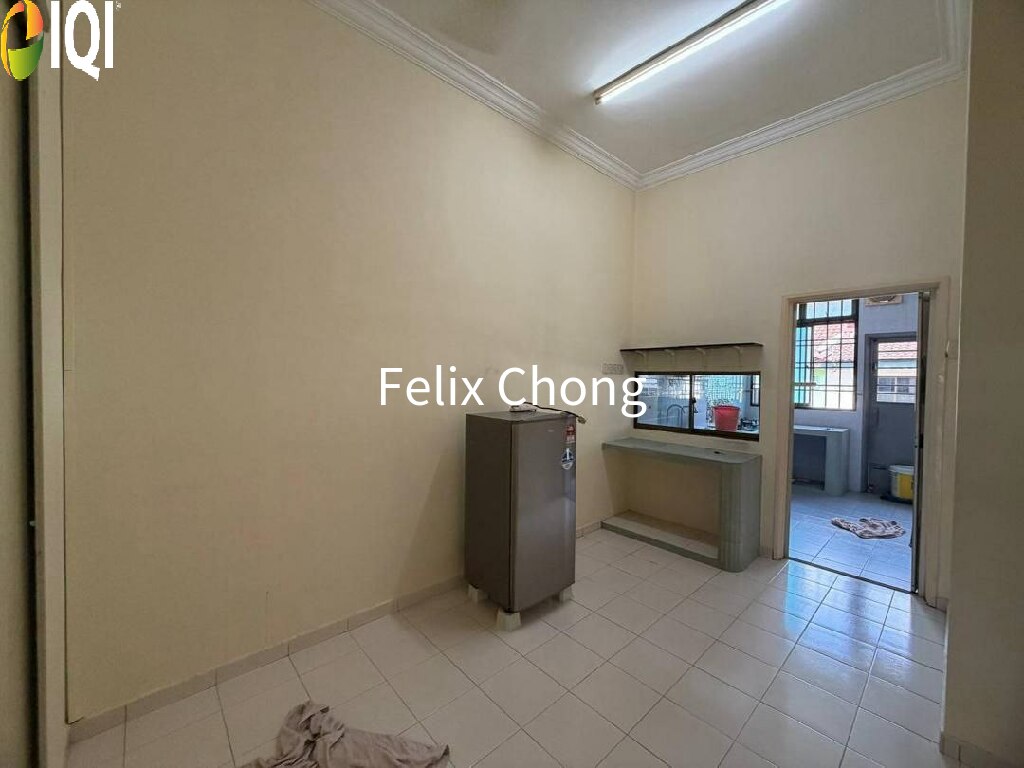 puteri wangsa single storey terrace image