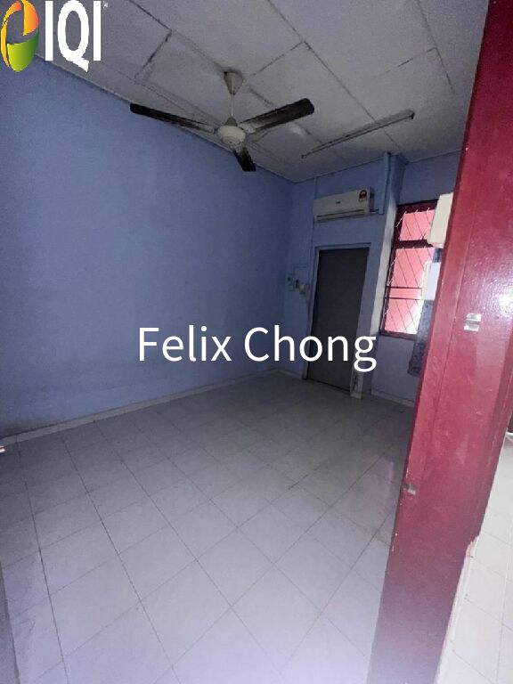 senai utama single storey terrace image