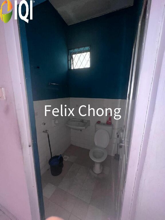 senai utama single storey terrace image