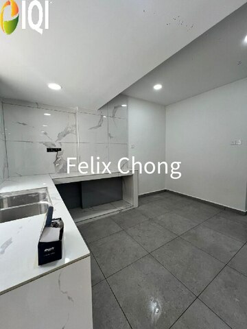 taman kempas single storey terrace image