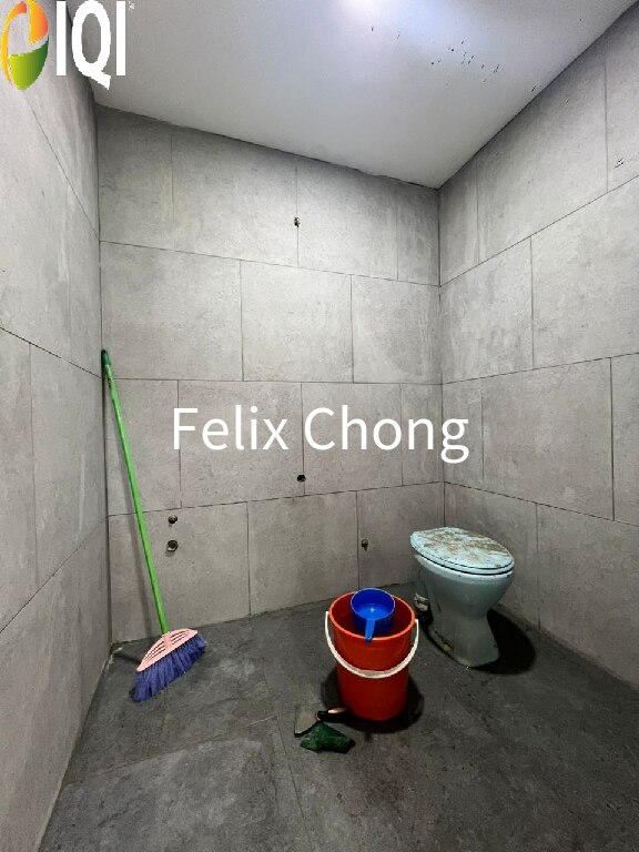 taman kempas single storey terrace image