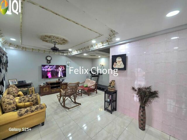 Taman Putri Kulai 2 Sty Terrace,Jalan Sri Putri,Kulai,Renovated,Full Loan image